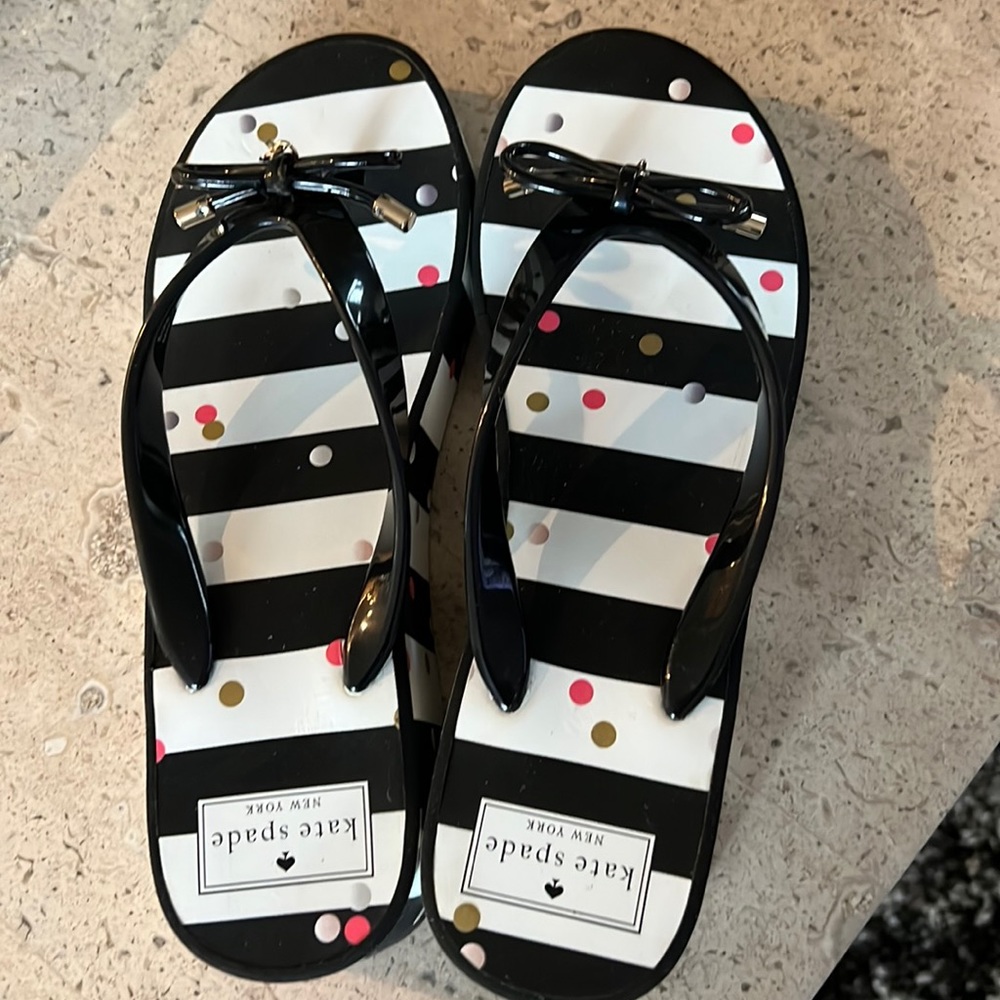 Kate Spade platform sandals/flip flops